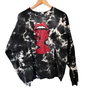 ZOOZATZ Tie Dye Oversized Tongue Floral Sweatshirt